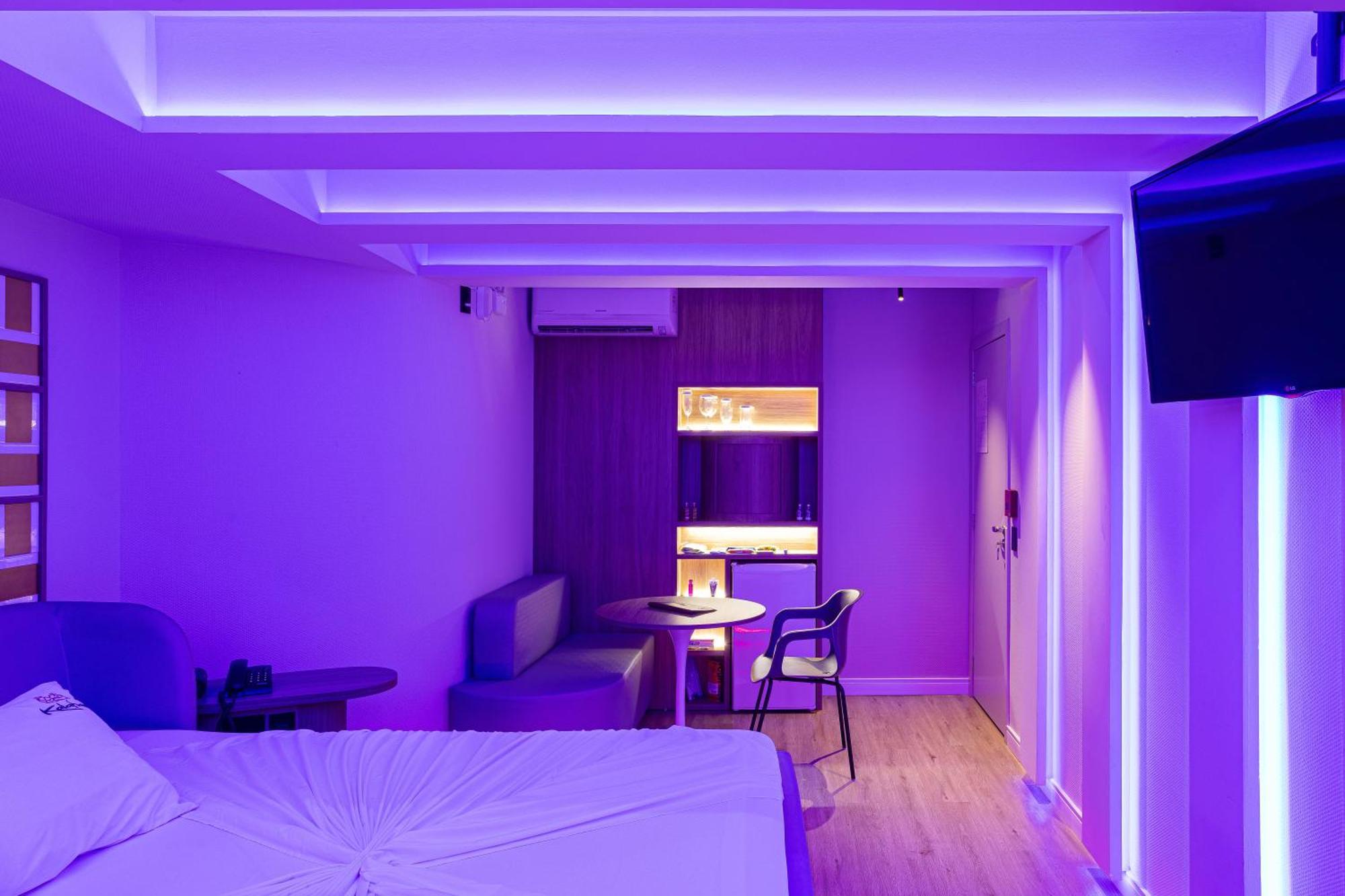 Motel Kalahari Jaragua do Sul Bagian luar foto